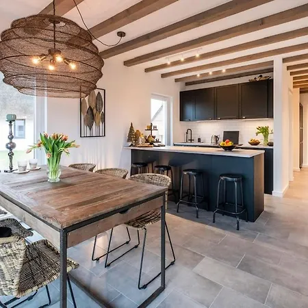 Jules Hus Сasa de vacaciones